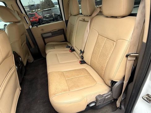 Used 2011 Ford F250 Lariat w/ Lariat Interior Pkg image 18