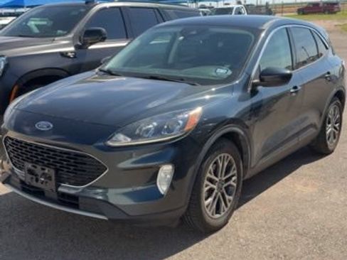 Used 2022 Ford Escape SEL w/ Technology Package FWD image 3