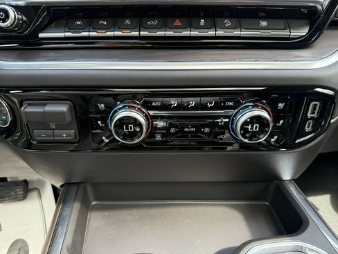 New 2026 GMC Sierra 1500 SLT w/ SLT Premium Plus Package image 19