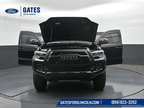 Used 2021 Toyota Tacoma TRD Pro AWD/4WD image 54
