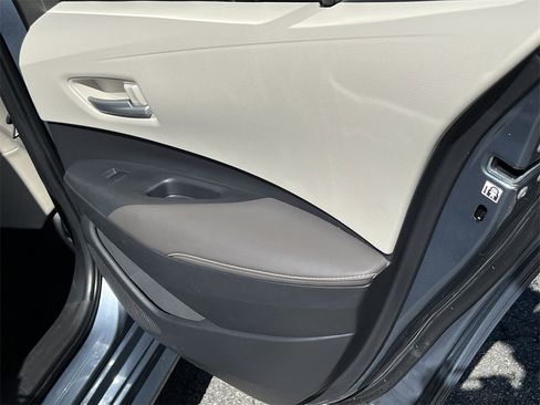 Used 2021 Toyota Corolla XLE image 12