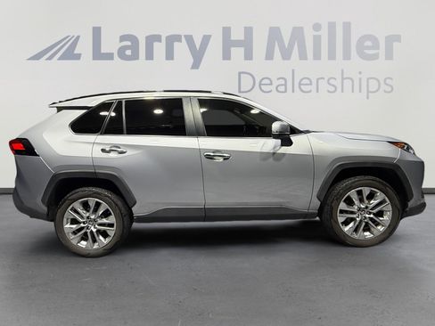 Used 2021 Toyota RAV4 Limited w/ Limited Grade Weather Package image 6