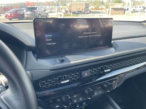 Used 2024 Honda Accord Sport image 9