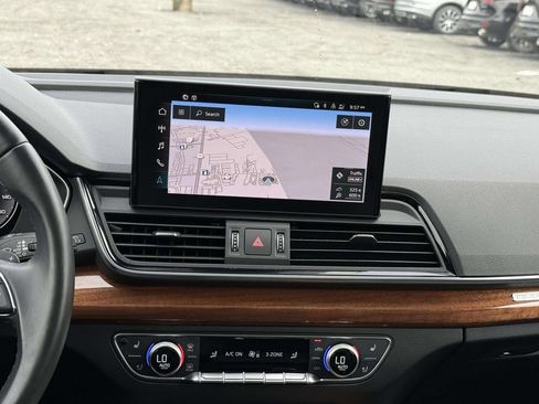 Used 2023 Audi Q5 2.0T Prestige w/ Prestige Package AWD/4WD image 10