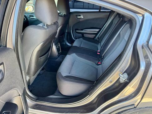 Used 2017 Dodge Charger R/T image 23