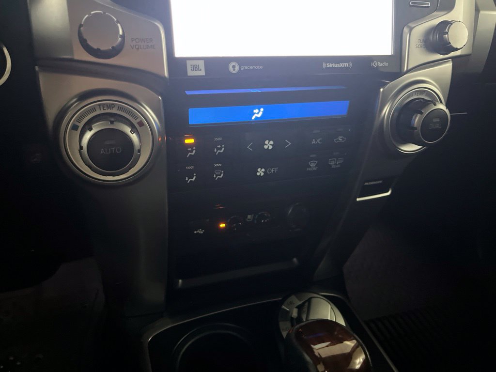 Used 2024 Toyota 4Runner Limited AWD/4WD image 70