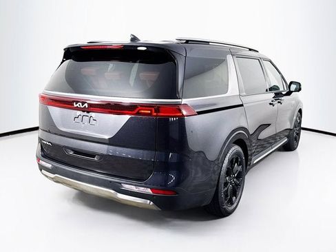 Used 2024 Kia Carnival SX Prestige FWD image 5