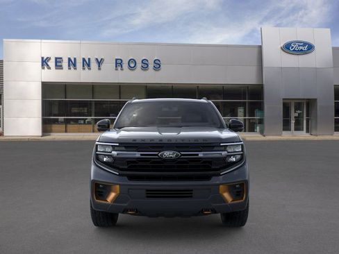 New 2026 Ford Expedition Tremor image 8