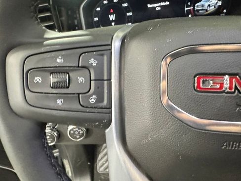 New 2026 GMC Sierra 1500 Elevation image 17