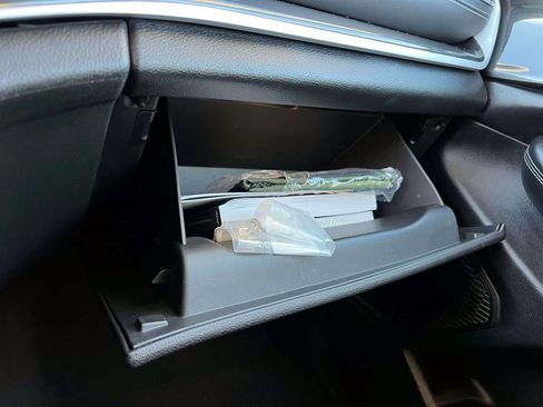 Certified 2023 Jeep Grand Cherokee L Laredo image 32