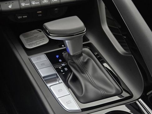 New 2026 Hyundai Elantra Limited FWD image 15