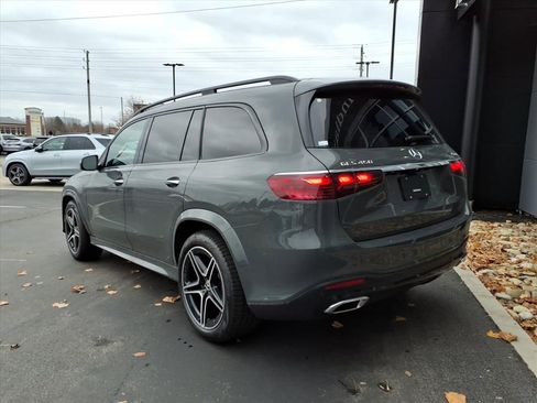 New 2026 Mercedes-Benz GLS 450 4MATIC image 4