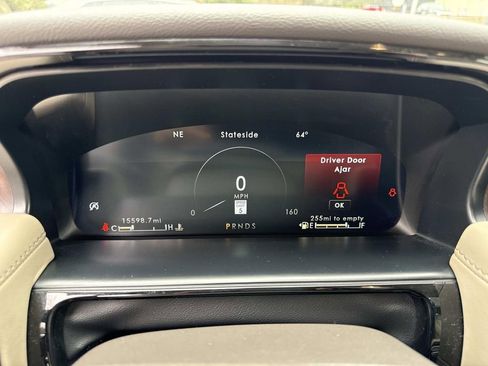 Certified 2023 Lincoln Nautilus Reserve w/ Equipment Group 201A image 27