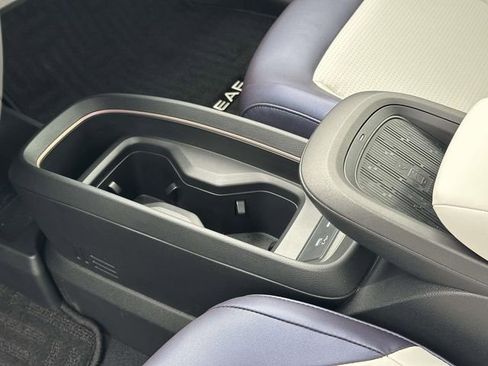 New 2026 Nissan Leaf SV+ image 22