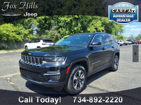 Used 2022 Jeep Grand Cherokee Limited 4xe AWD/4WD image 3