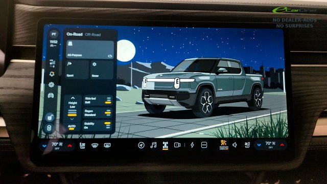Used 2023 Rivian R1T Adventure Dual AWD/4WD image 62