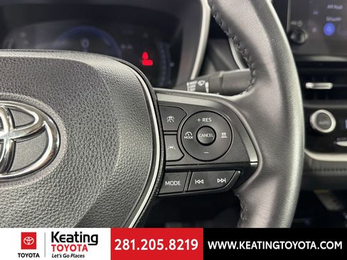 Used 2024 Toyota Corolla XLE image 28