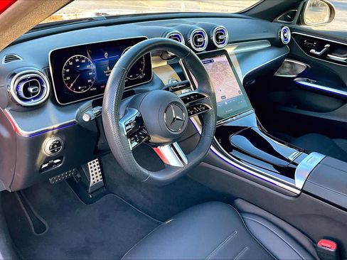Used 2025 Mercedes-Benz C 300 Sedan image 18