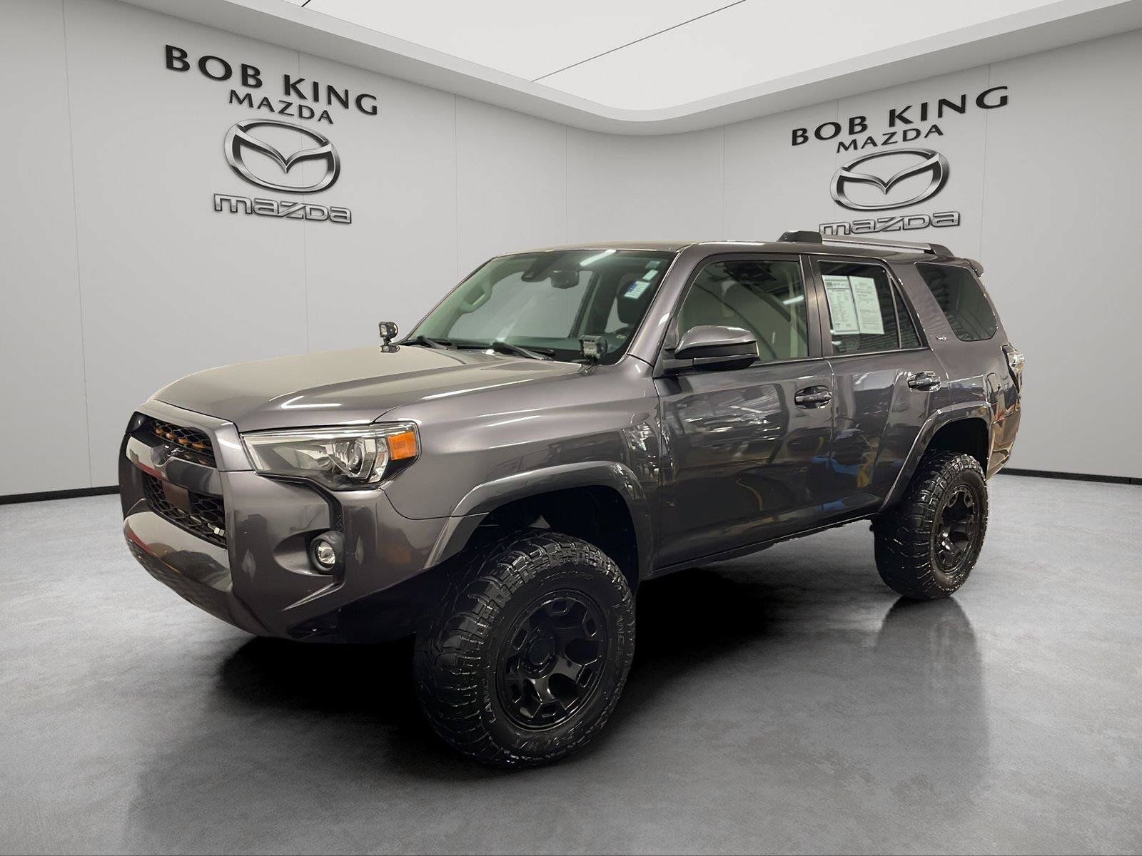 Used 2021 Toyota 4Runner SR5 RWD image 1