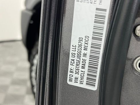 Used 2025 RAM 2500 Power Wagon image 41