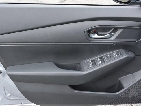 Used 2023 Honda Accord LX image 7