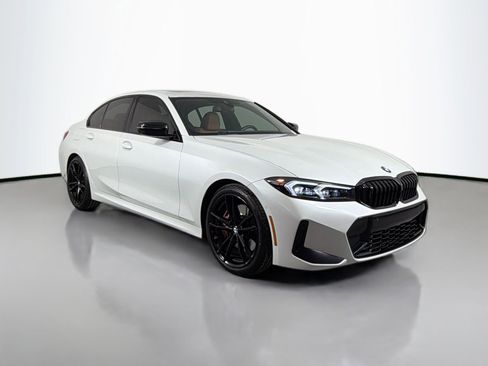 Certified 2024 BMW 330i Sedan w/ M Sport Package image 4