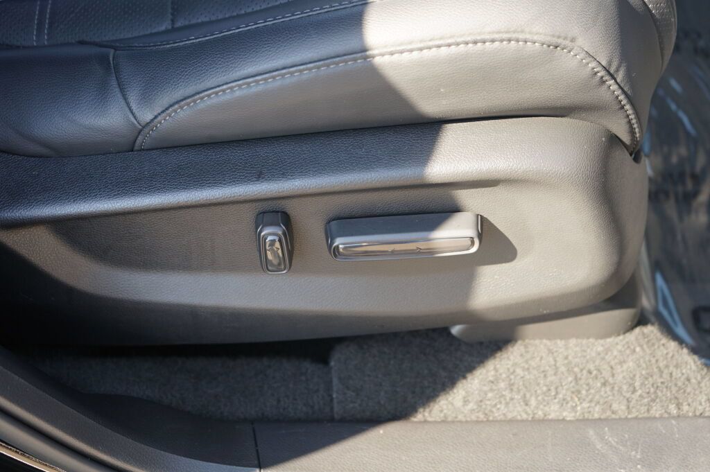 Used 2021 Honda CR-V EX-L image 28