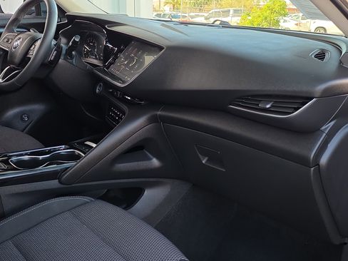 Used 2022 Buick Envision Preferred image 36