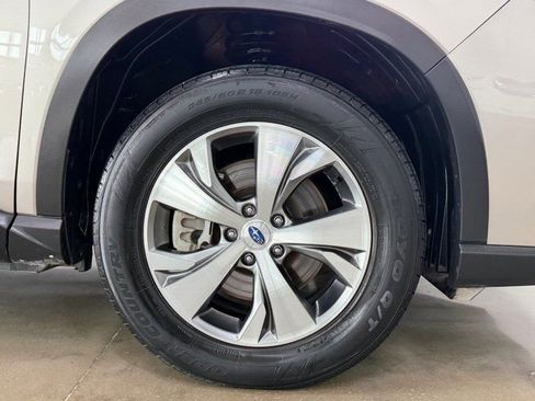 Used 2019 Subaru Ascent Premium w/ Popular Package #4 AWD/4WD image 10
