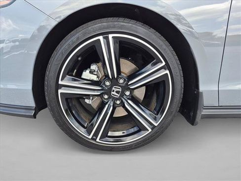 Used 2025 Honda Accord Sport image 22