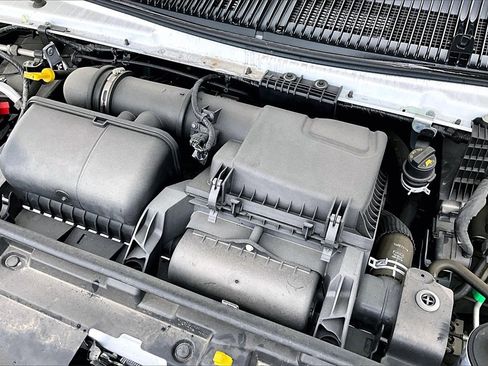 New 2024 Ford E-450 and Econoline 450 Super Duty w/ Power Windows & Locks Group image 19