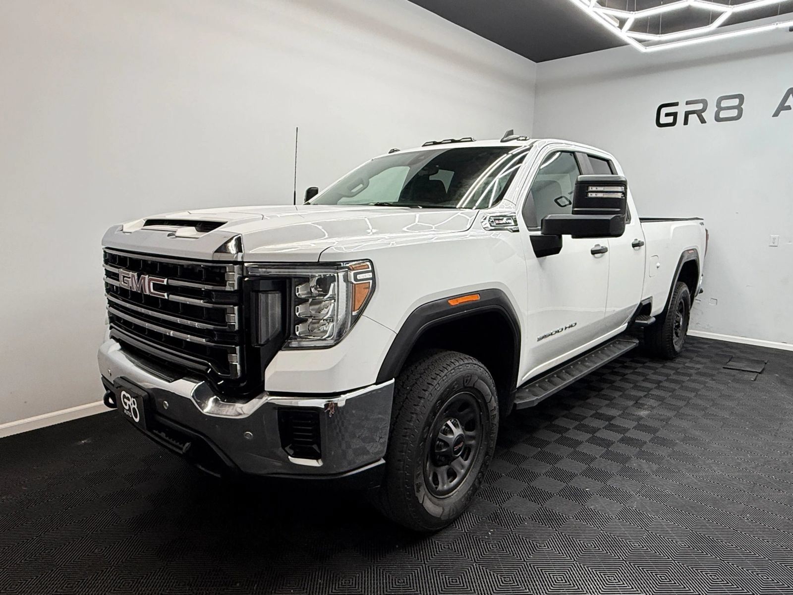 Used 2020 GMC Sierra 3500 4x4 Double Cab w/ Convenience Package image 3