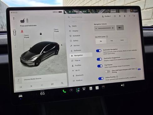 Used 2024 Tesla Model 3 RWD image 63