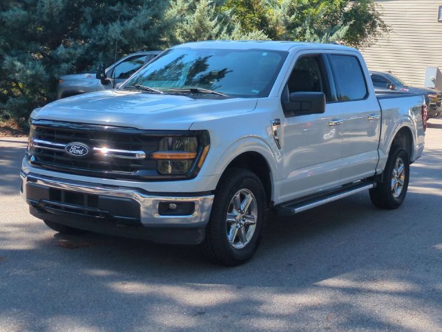 Used 2025 Ford F150 XLT w/ Equipment Group 301A Standard AWD/4WD image 7