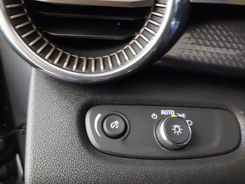 New 2026 Chevrolet Trax ACTIV image 24