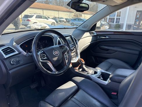 Used 2013 Cadillac SRX Luxury image 14