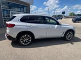 Used 2020 BMW X5 xDrive40i w/ Convenience Package image 2