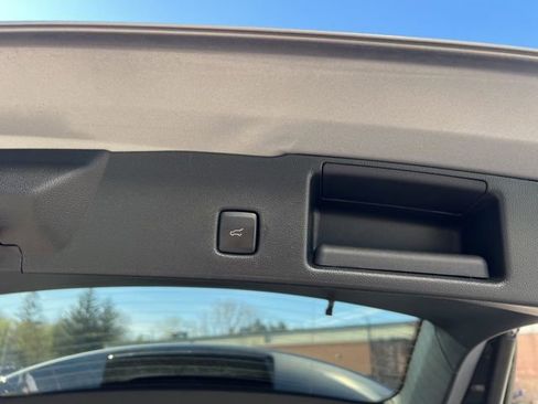 Used 2022 Ford Escape SEL image 15