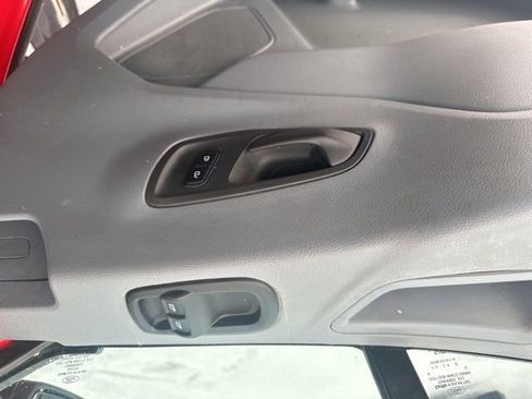 Used 2018 Ford Transit 150 XL image 11