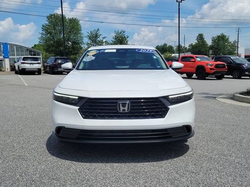 Certified 2025 Honda Accord LX image 2