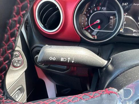 Used 2022 Jeep Gladiator Rubicon w/ Cold Weather Group AWD/4WD image 12