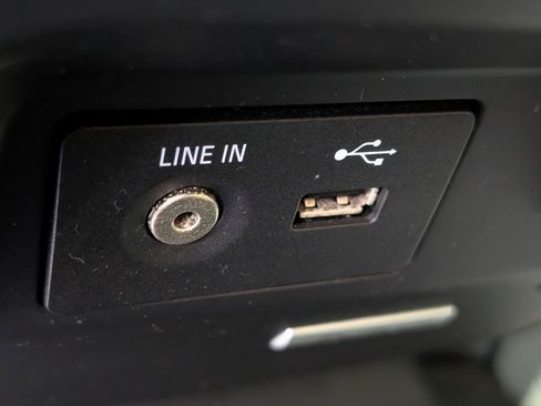 Used 2015 Ford F150 XL w/ Equipment Group 101A Mid image 23