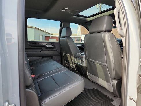 Used 2024 Chevrolet Silverado 2500 LTZ w/ LTZ Plus Package image 16