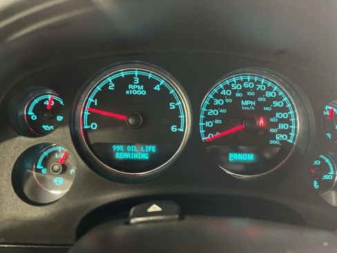 Used 2013 Chevrolet Avalanche LT w/ All-Star Edition AWD/4WD image 15