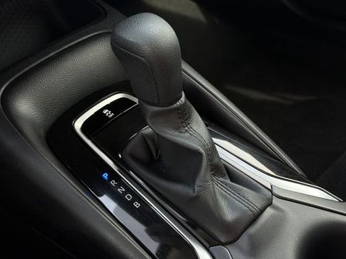 Used 2026 Toyota Corolla LE FWD image 21