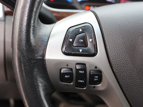 Used 2014 Ford Taurus Limited image 20