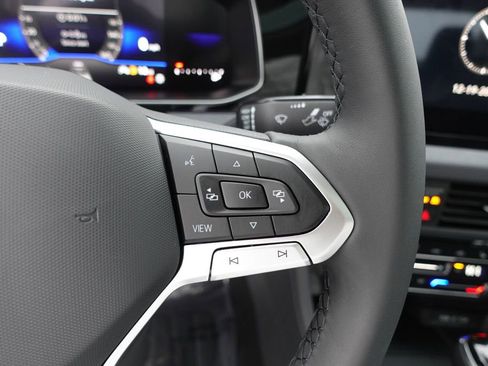 New 2026 Volkswagen Jetta SE image 15