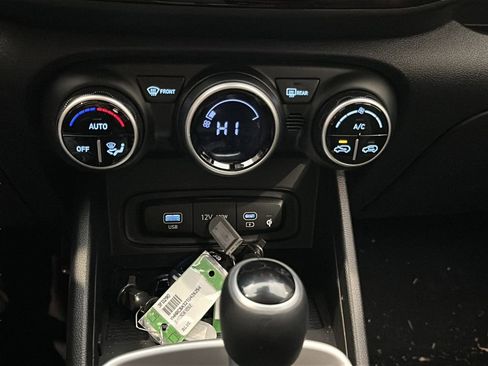 New 2026 Hyundai Venue SEL image 25