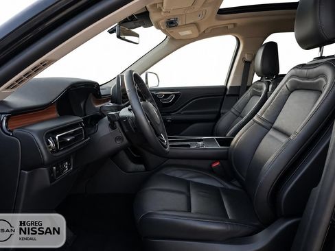 Used 2024 Lincoln Aviator Reserve RWD image 6