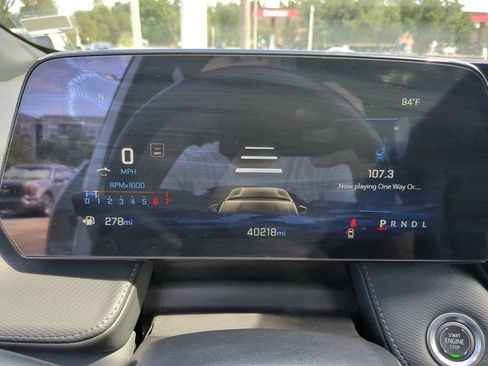 Used 2025 Chevrolet Equinox LT w/ Convenience Package II FWD image 31